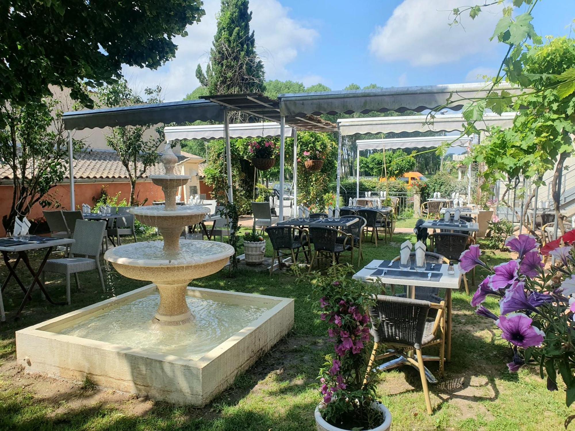 Auberge Des Lacs Bleus Clérac 외부 사진